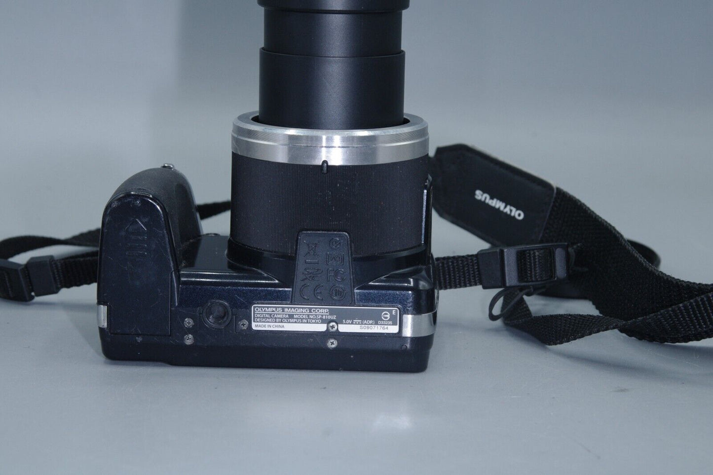 Olympus SP-810UZ 14MP 36X Zoom Digital Bridge Camera and Charger