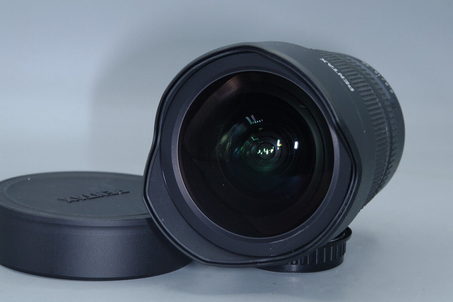 Pentax- D FA HD 15-30mm F/2.8 ED SDM WR Lens - Nr Mint with Caps and Hood