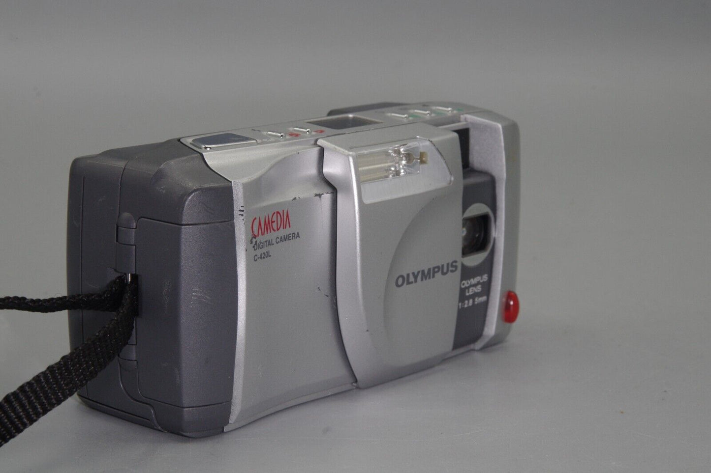 Olympus Camedia C-420L 0.4MP Digital Compact Camera
