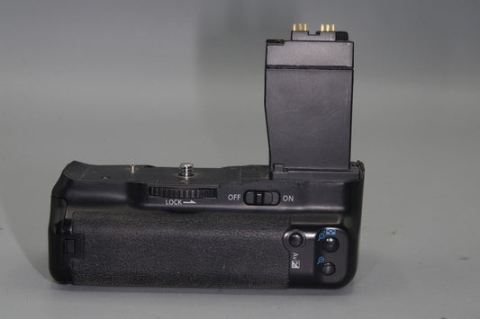 Battery Grip for Canon 550D, 600D and 650D - BP-550D