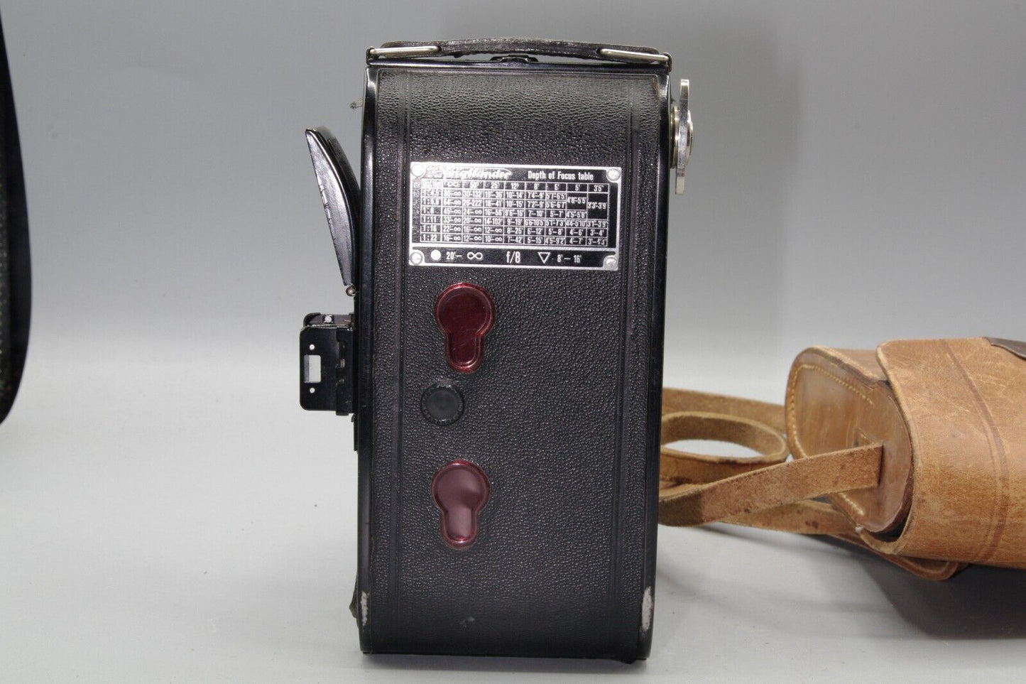 Voigtländer Bessa – 6×9 Folding Camera – 110mm f/4.5 – Case – German Classic