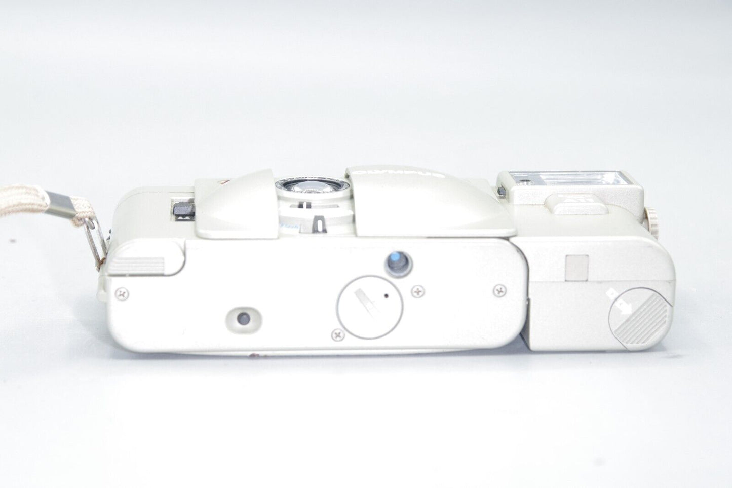 Olympus XA2  35mm Compact Camera with 35mm F/3.5 Lens in Rare Urban White