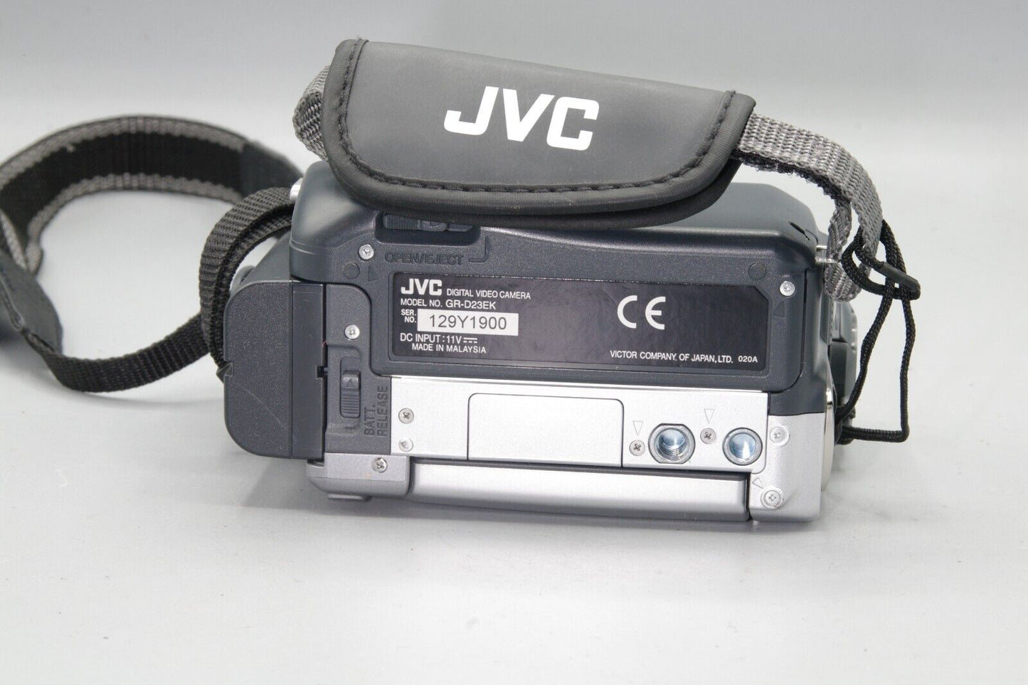 JVC GR-D23EK 16X Zoom Mini-DV Camcorder - Faulty