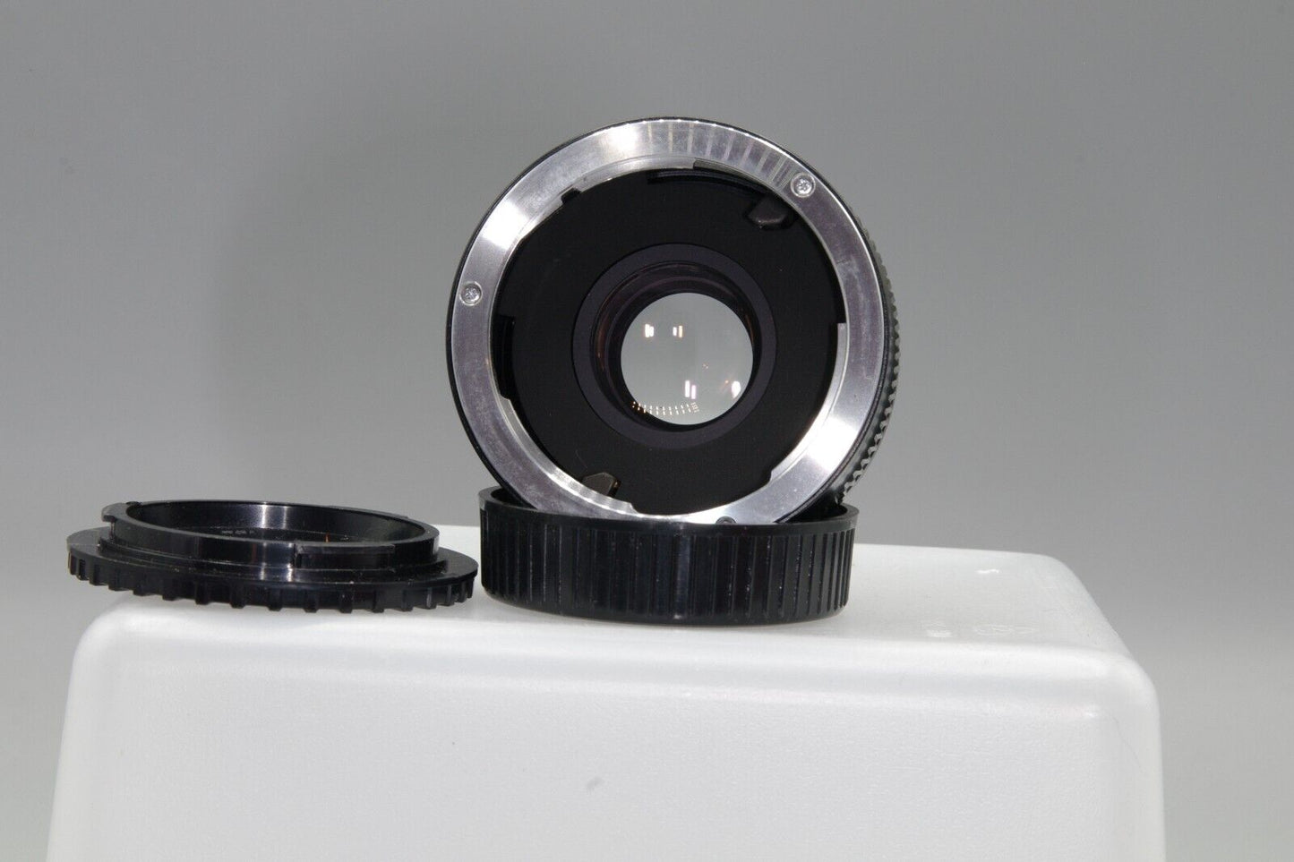 Vivitar 2X Tele Converter - Olympus OM Mount