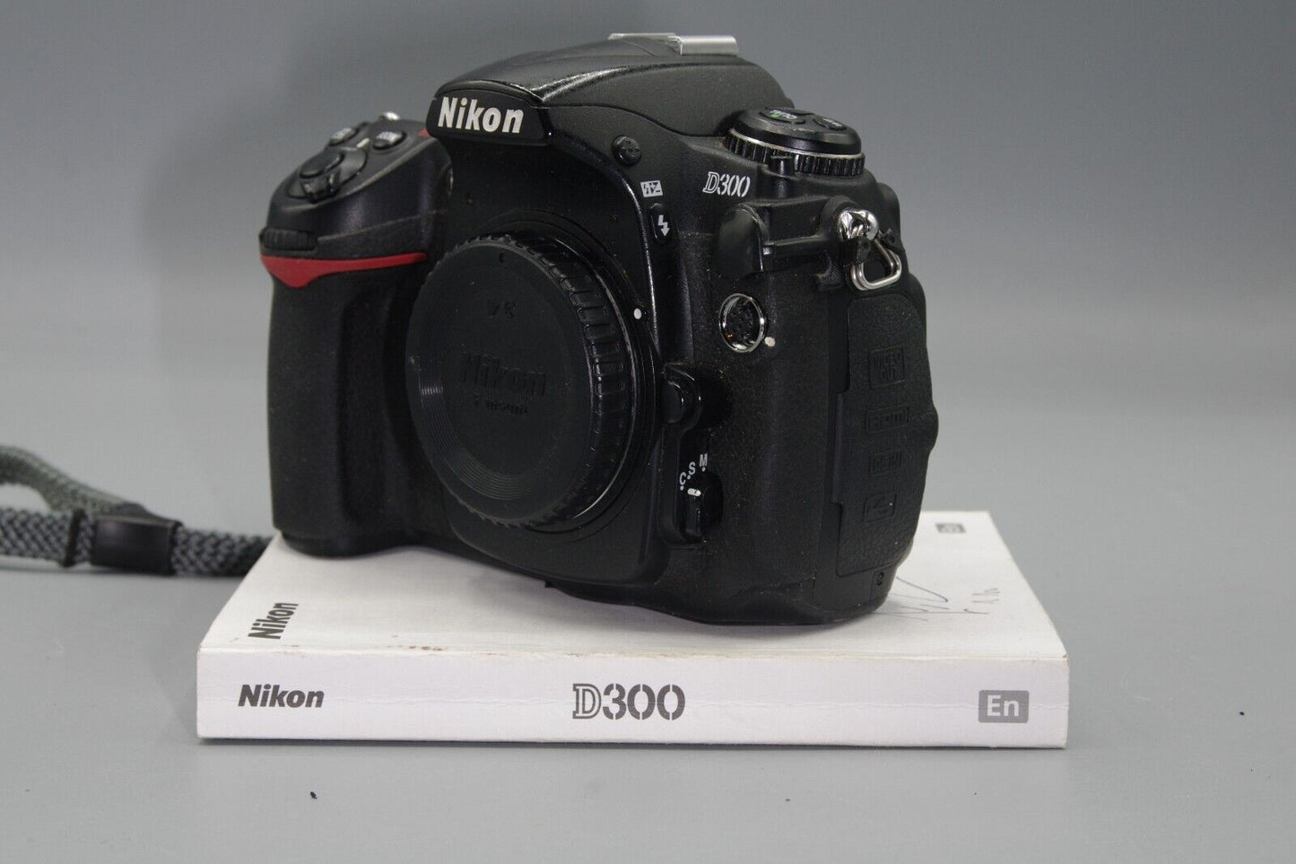 Boxed Nikon D300 12.3MP DSLR - Shutter Count 42742 - Very Nice