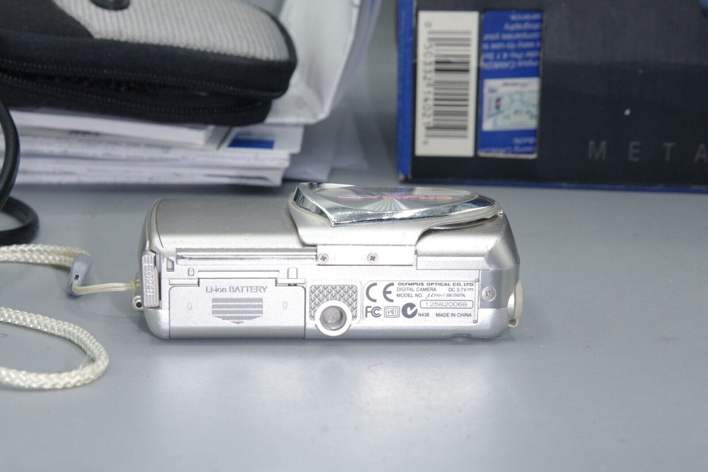 Olympus MJU Digital 300 3MP 3X Zoom Digital All Weather Compact Camera - Boxed