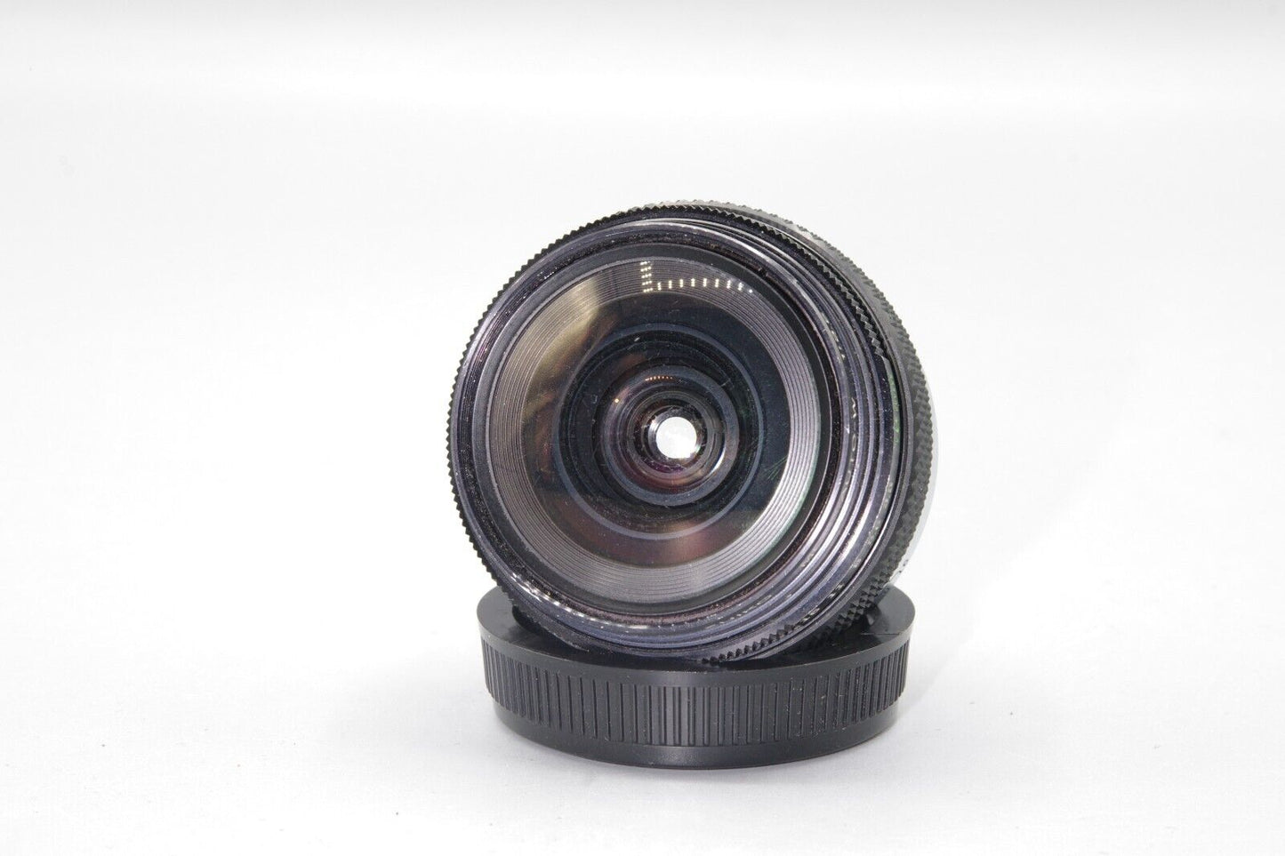 Olympus OM Zuiko MC Auto-W 18mm F/3.5 Ultra Wide Angle Lens