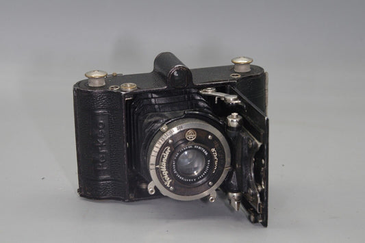 Voigtlander Perkeo Folding Camera with Skopar 5.5cm F/3.5 Lens