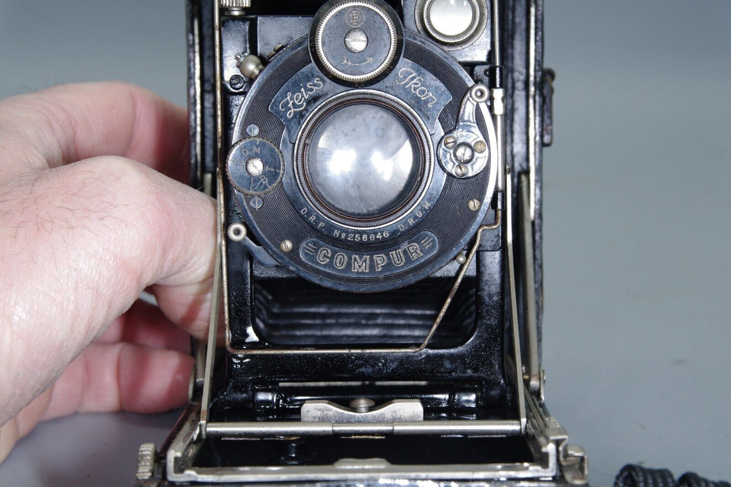 Kamera Werkstatten Folding Plate Camera with 105mm F/4.5 Lens and Black Bellows