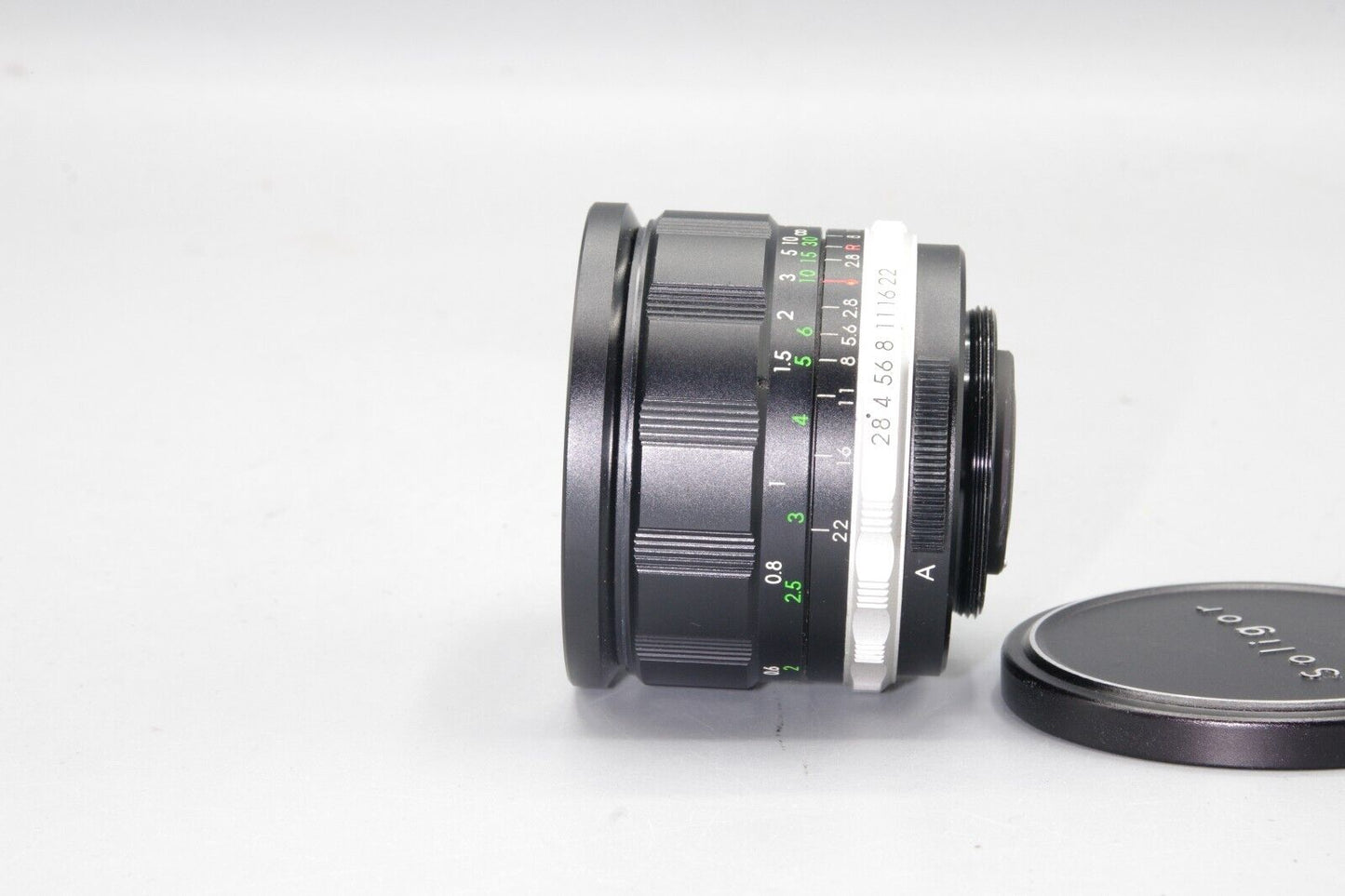 Soligor 28mm F/2.8 Wide-Auto Lens M42 Mount - Excellent Condition