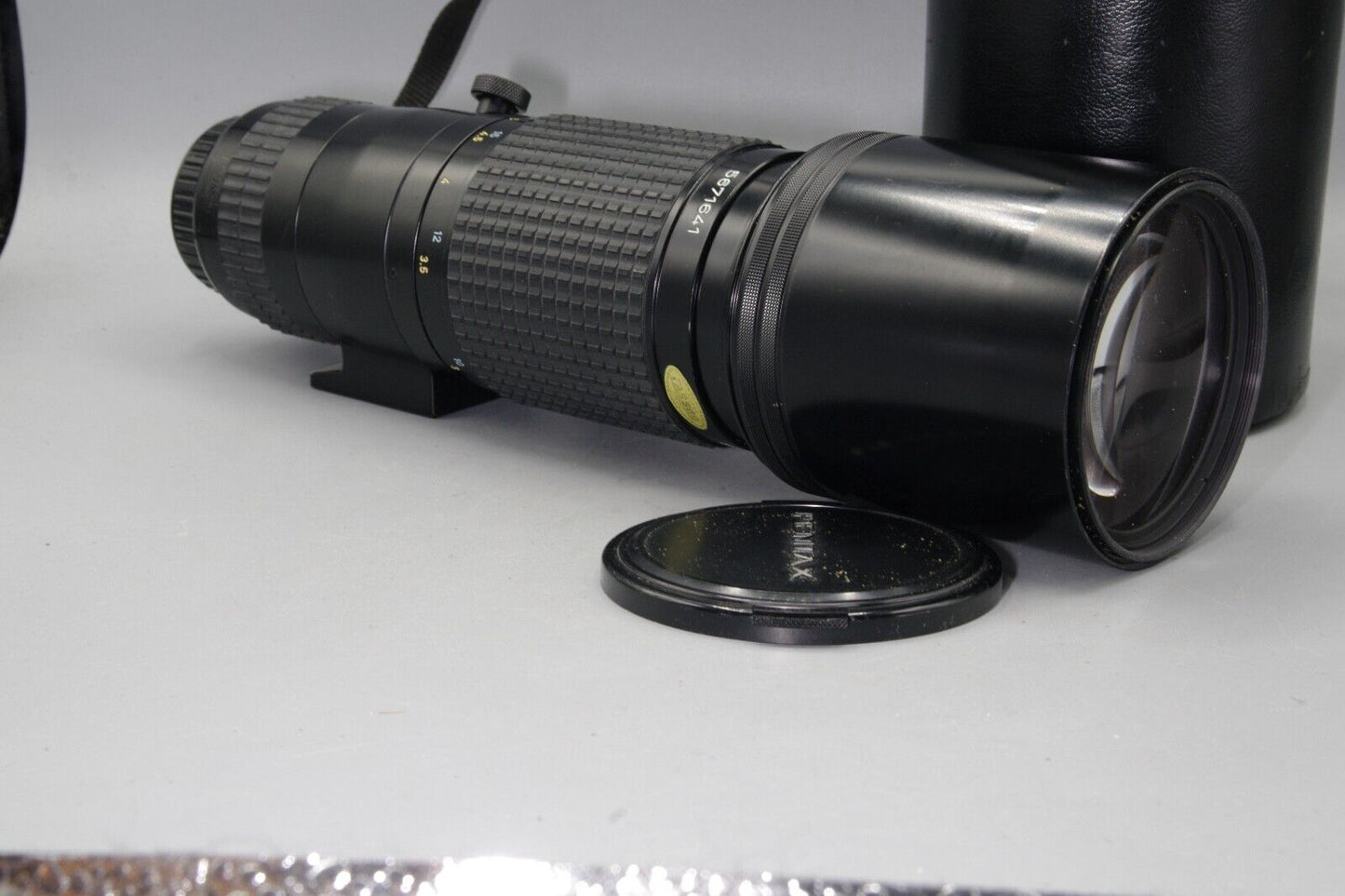 Pentax 400mm F/5.6 K Mount Lens with caps and case