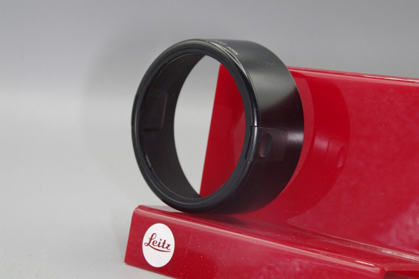 Genuine Canon EW-68B Lens Hood