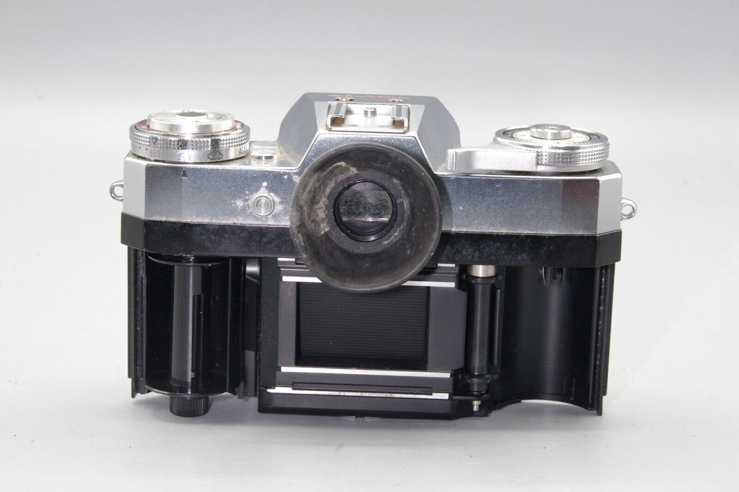 Zeiss Ikon Contaflex S-Matic 35mm SLR with 50mm F/2.8 Tessar Lens