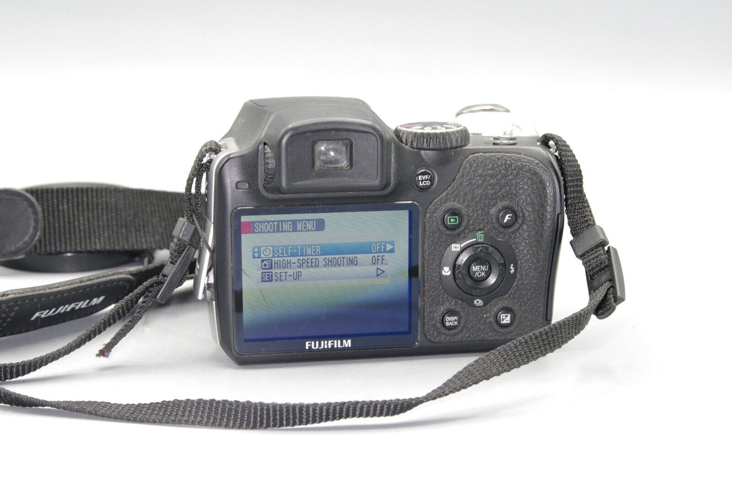 Fujifilm Finepix S8100fd 18X Zoom 10MP Digital Bridge Camera