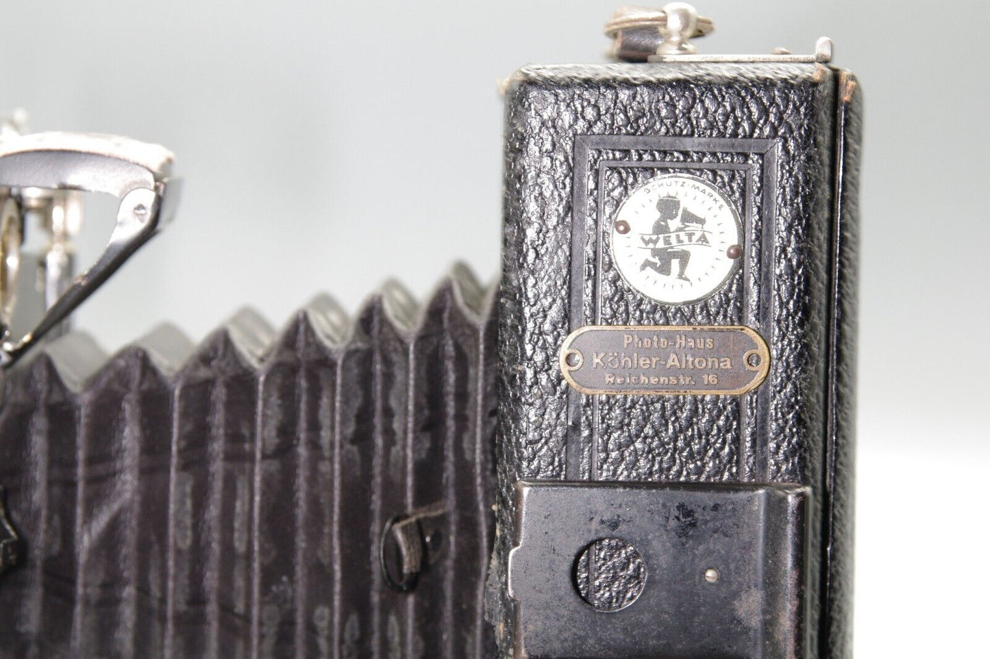 Welta Folding Plate Camera with 135cm F/4 Doppel Anastigmat Eurynar Lens