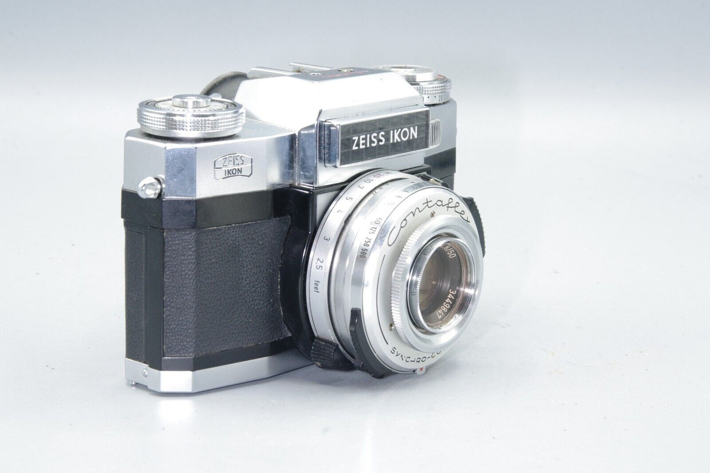 Zeiss Ikon Contaflex S-Matic 35mm SLR with 50mm F/2.8 Tessar Lens