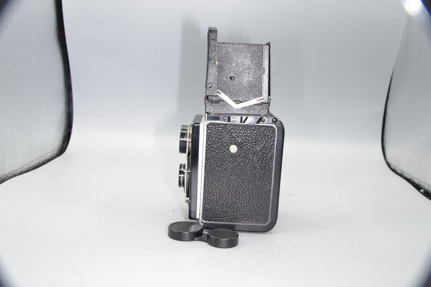 Rolleiflex 4.5 Model 2 with 75cm F/3.8 Tessar Lens - Spares/Repair