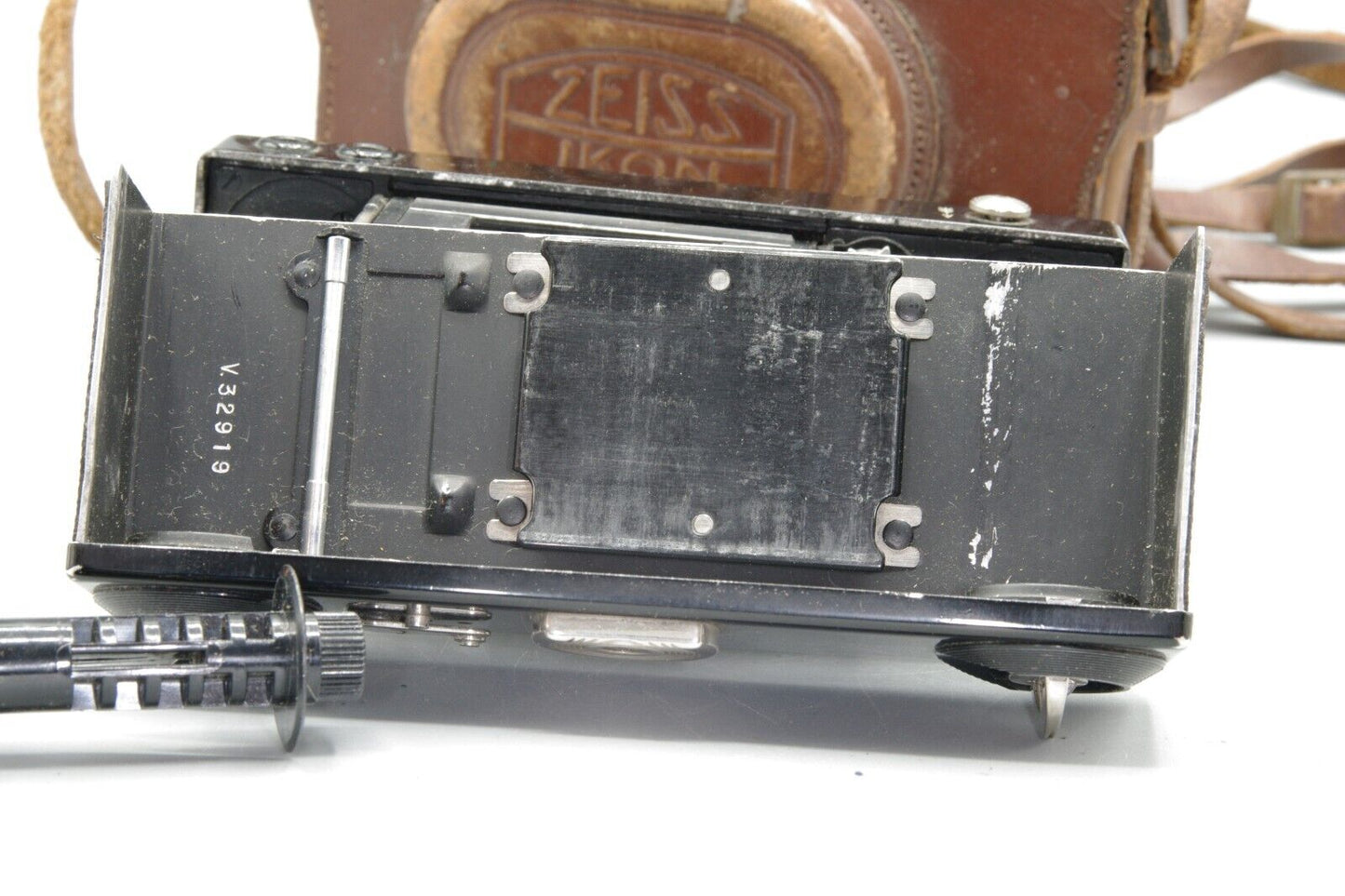 1933/34 Zeiss Ikon Contax 1 with Jena 50mm F/3.5 Lens and Case - Shutter Issue
