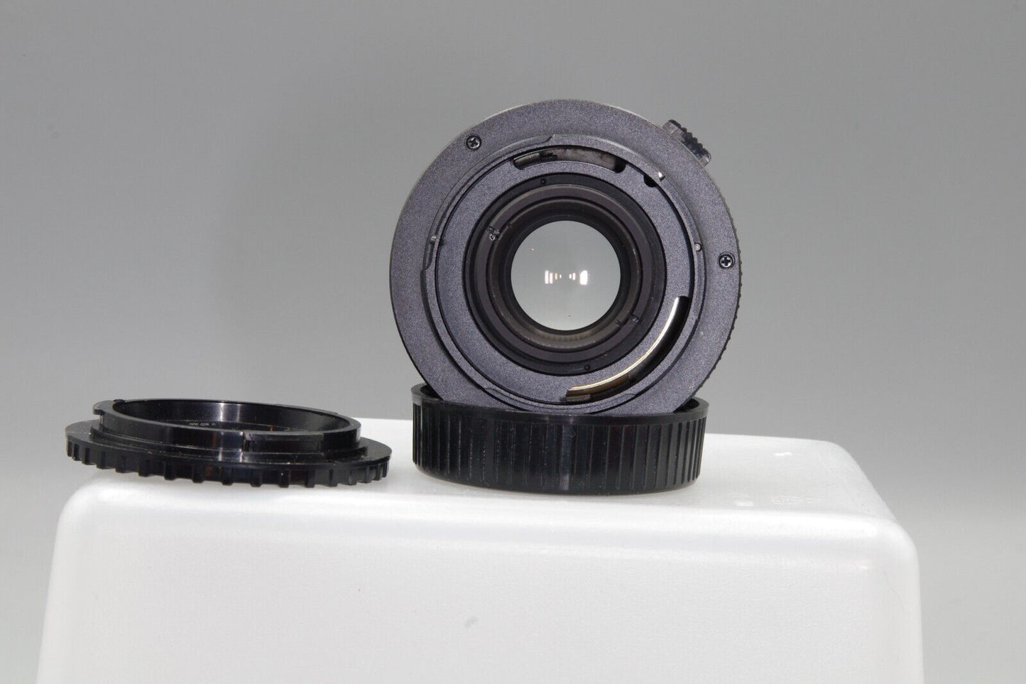 Vivitar 2X Tele Converter - Olympus OM Mount
