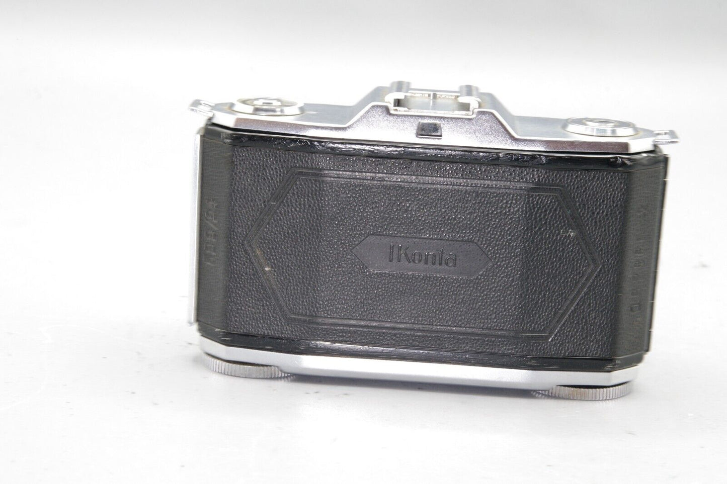 Zeiss Ikon Ikonta 522/24 Folding Camera with Opton 45mm F/2.8 Lens