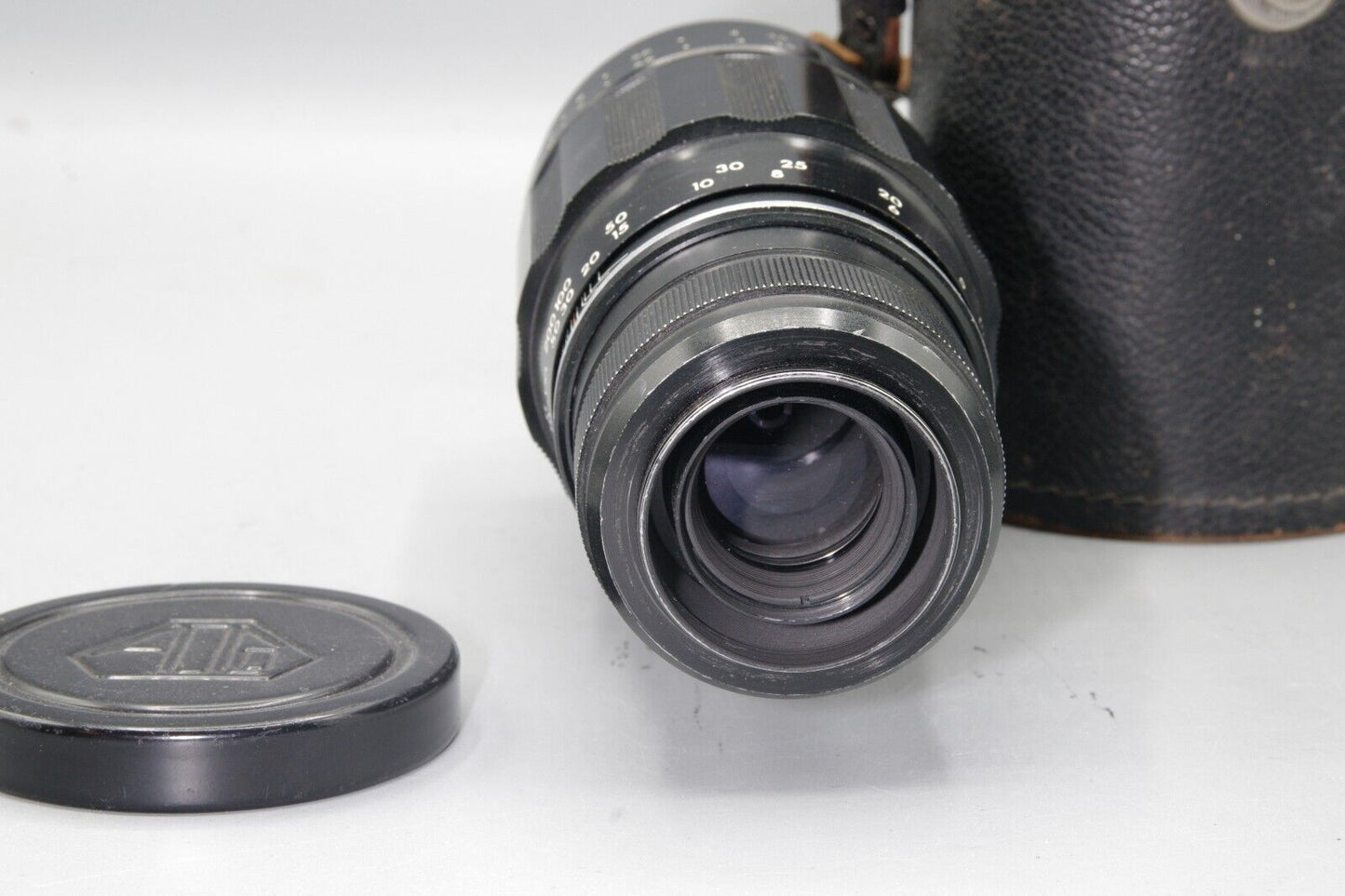 Asahi Takumar 200mm F/3.5 Telephoto Lens with case - M42 Mount