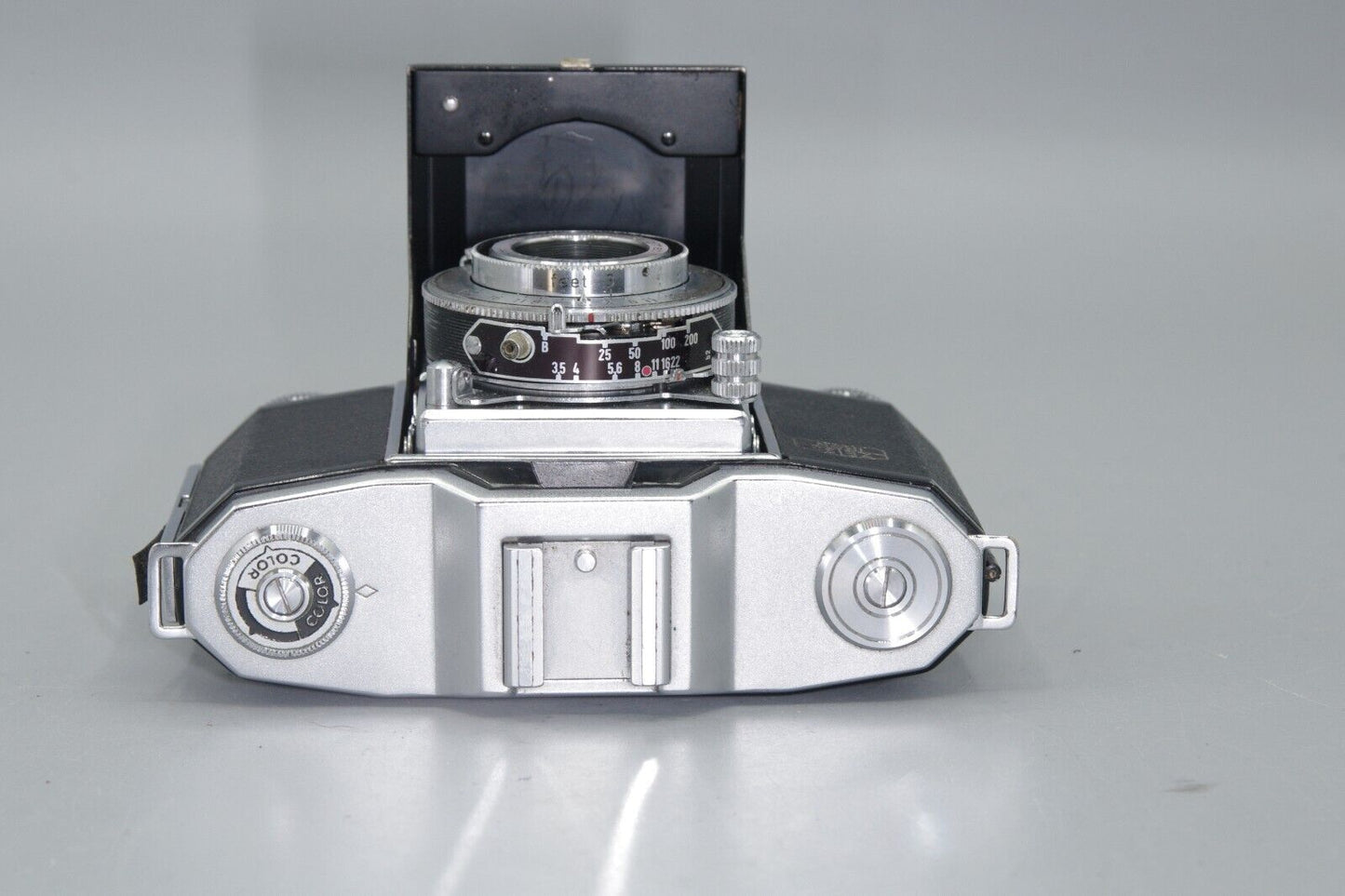 Zeiss Ikon Contina 522/24 Folding Camera with Novar 45mm F/3.5 Lens