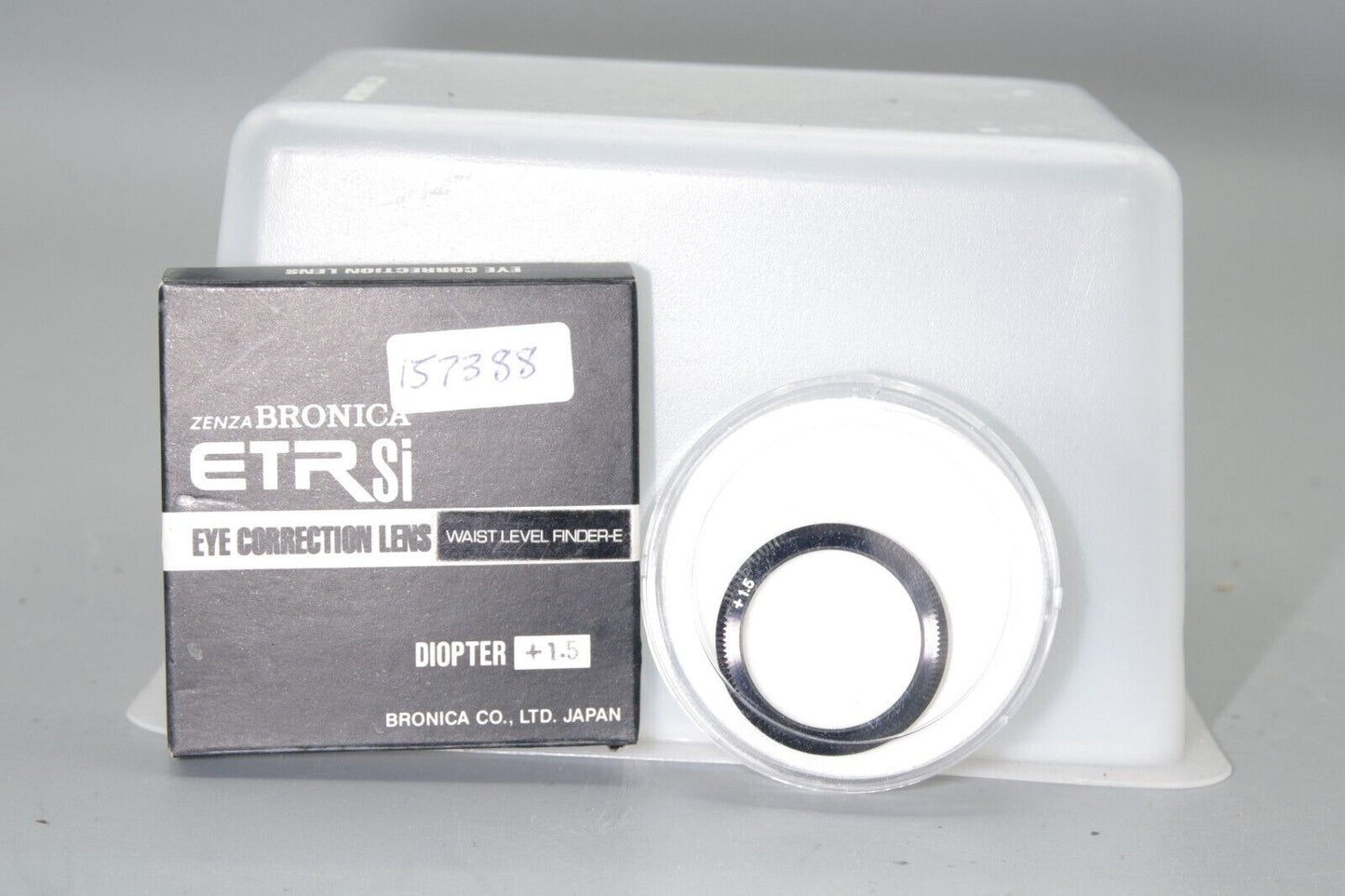 Zenza Bronica ETRSi +1.5 Eye Correction Lens