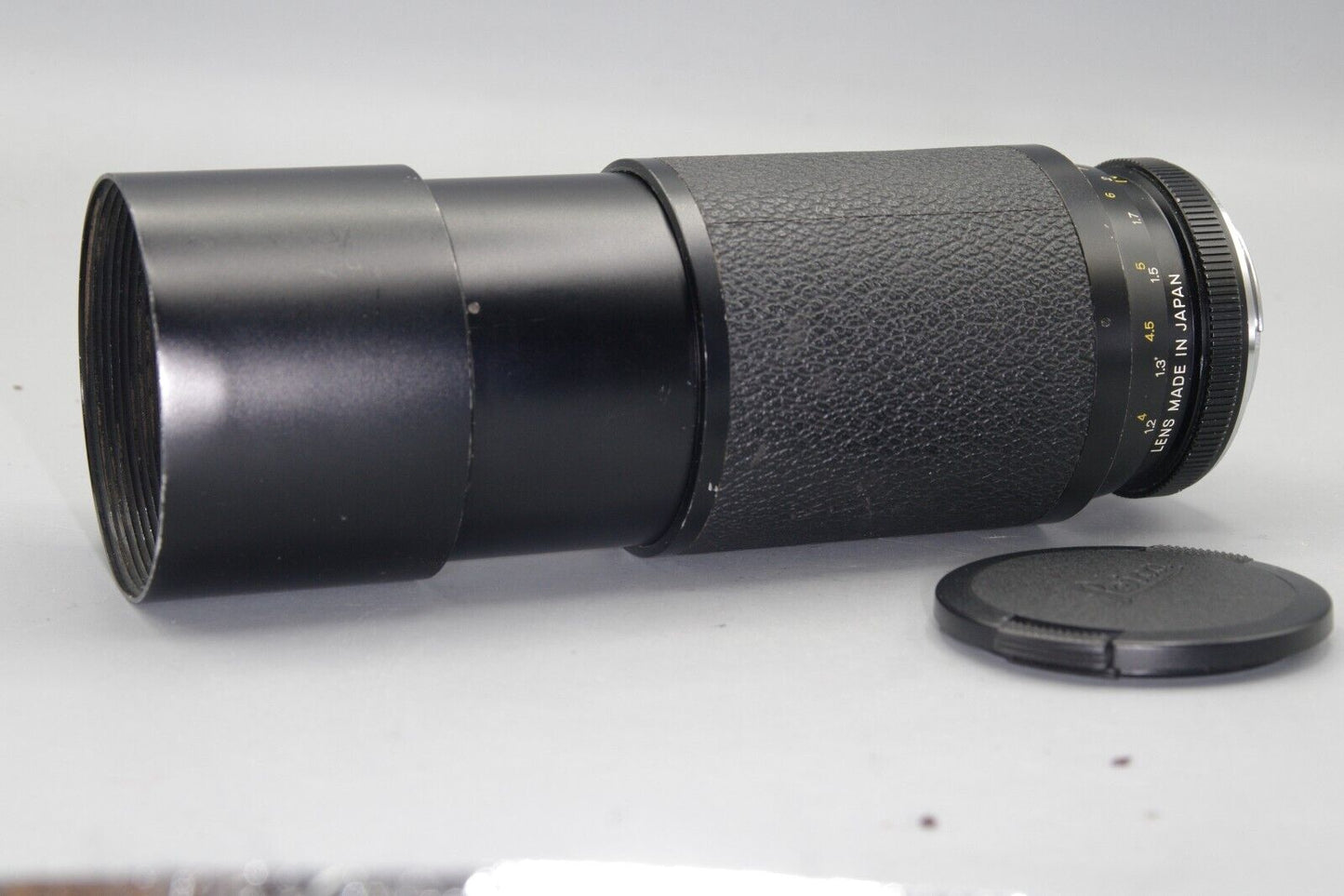 Leitz Wetzlar Vario-Elmar-R 75-200mm F/4.5 3CAM R Mount Lens - Fungus