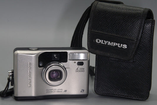 Olympus iZoom 3000 APS Compact Camera with case - Excellent