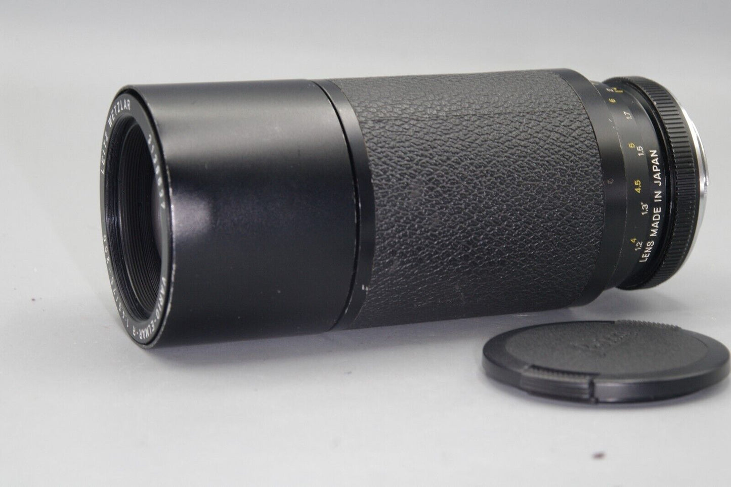Leitz Wetzlar Vario-Elmar-R 75-200mm F/4.5 3CAM R Mount Lens - Fungus