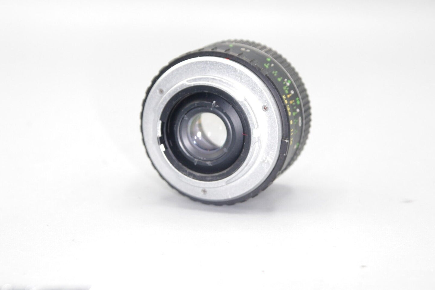 Hanimex 28mm F/2.8 Wide Angle Lens - Minolta MD Mount