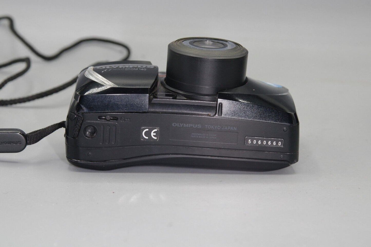 Olympus MJU Zoom 140 35mm Compact Camera with 38-140mm Lens & Case - Very Good
