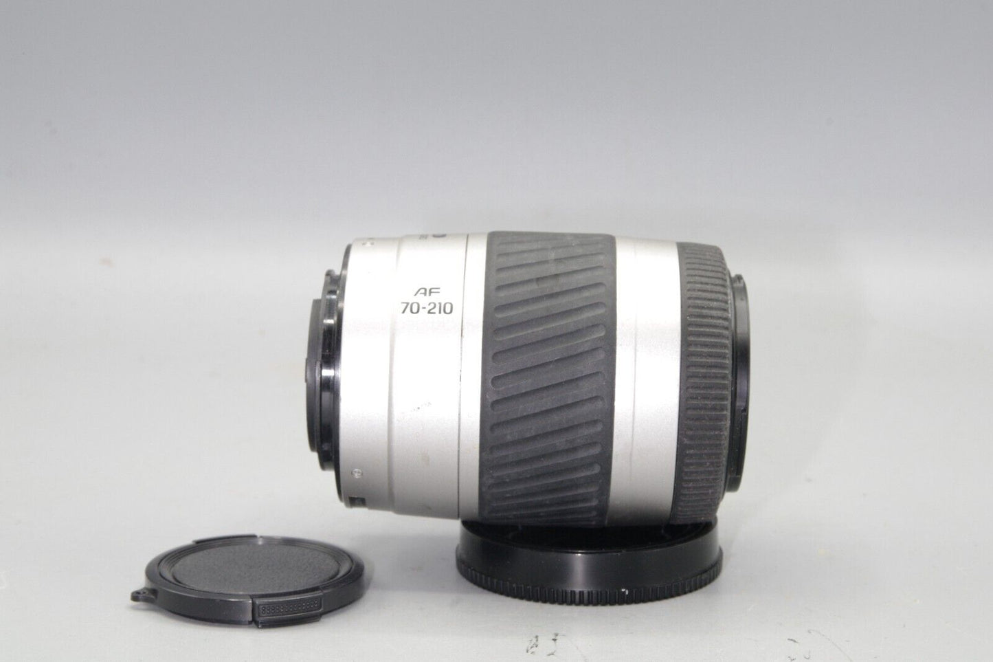 Minolta 70-210mm F/4.5-5.6 Zoom Lens - Minolta A Mount