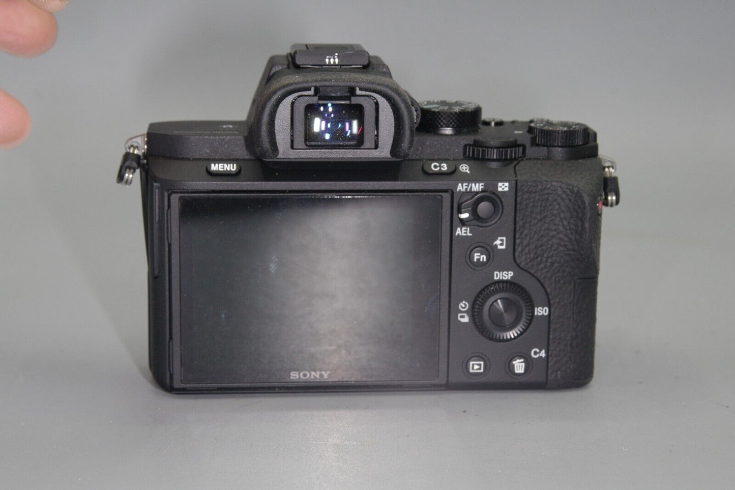Sony Alpha A7 II 24.2MP Full Frame Mirrorless Camera Very Low Shutter Count 928