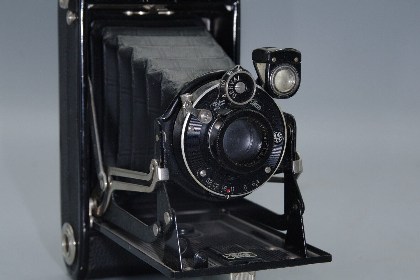 Agfa Folding Camera with 10.5cm F/4.5 Lens