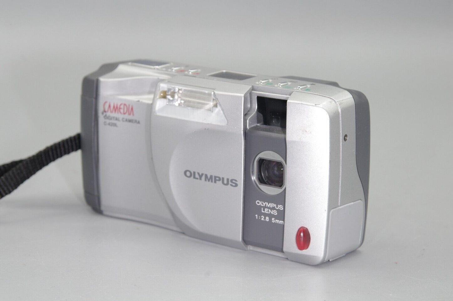Olympus Camedia C-420L 0.4MP Digital Compact Camera