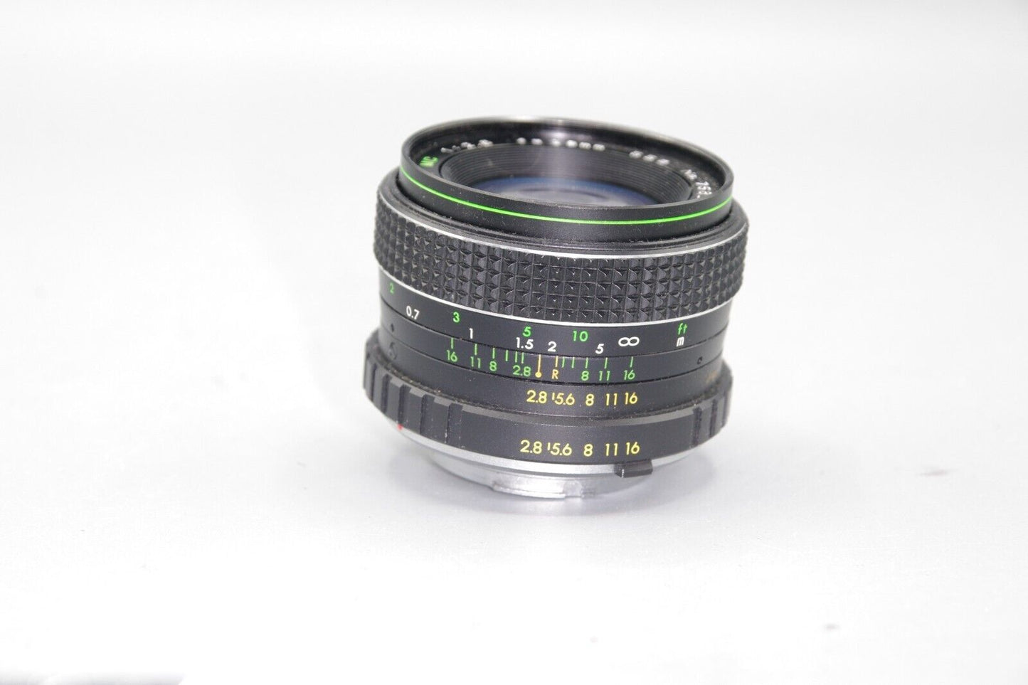 Hanimex 28mm F/2.8 Wide Angle Lens - Minolta MD Mount