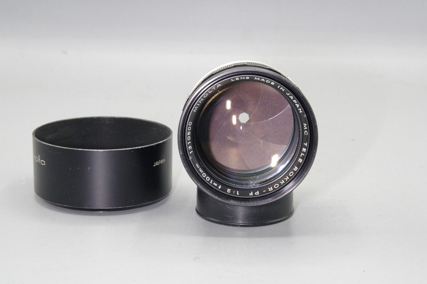 Minolta Tele Rokkor-PF 100mm F/2 Portrait Lens with Lens Hood - MD Mount