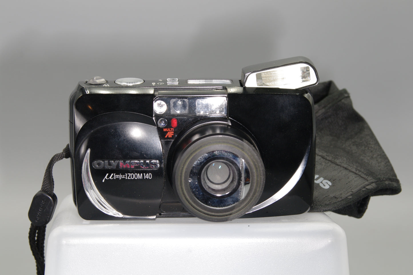 Olympus MJU Zoom 140 35mm Film Camera – Tested – Clean – Autofocus – EXC