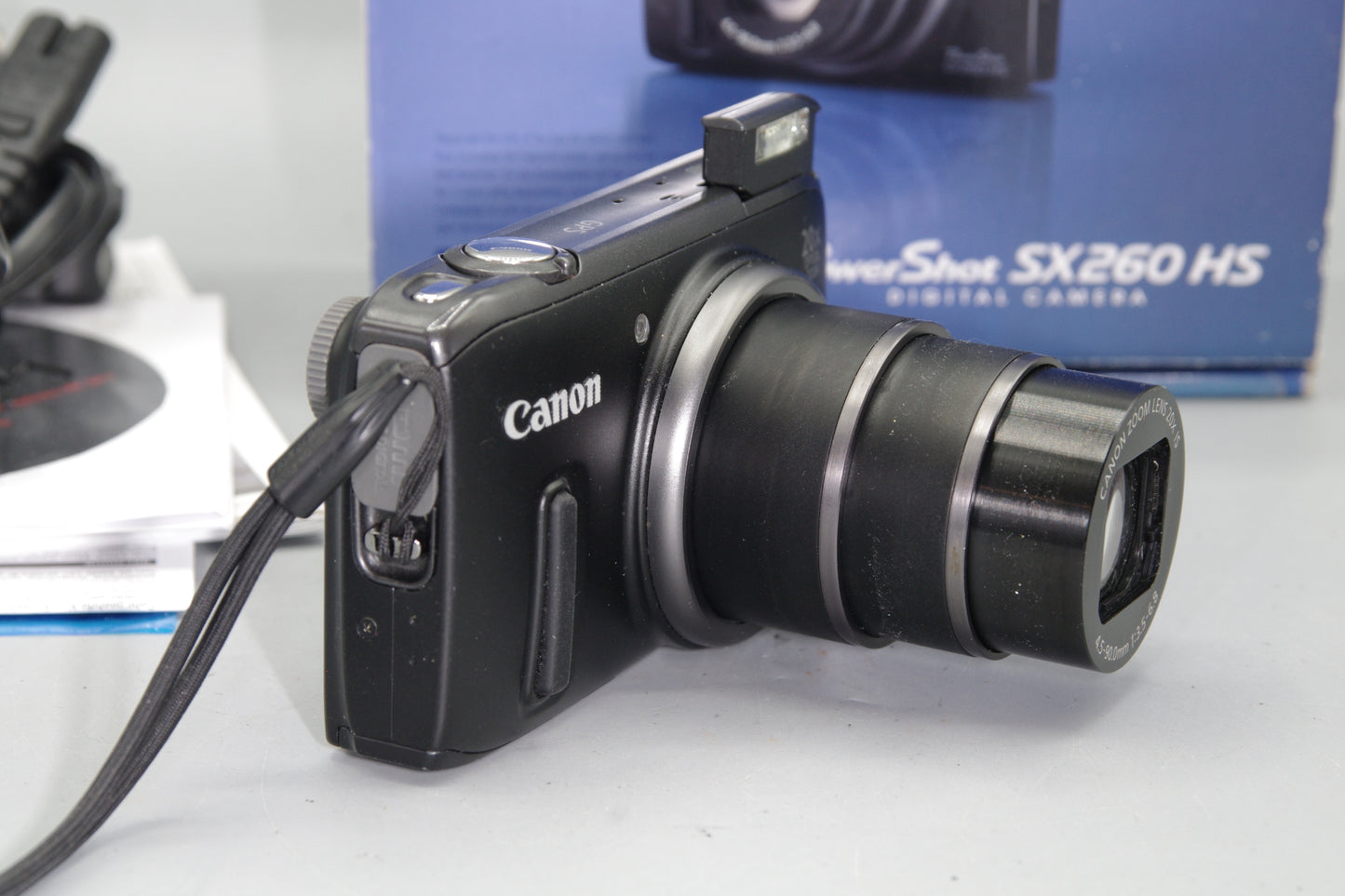 Boxed Canon Powershot SX260 HS 12.1MP 20X Digital Camera - Excellent