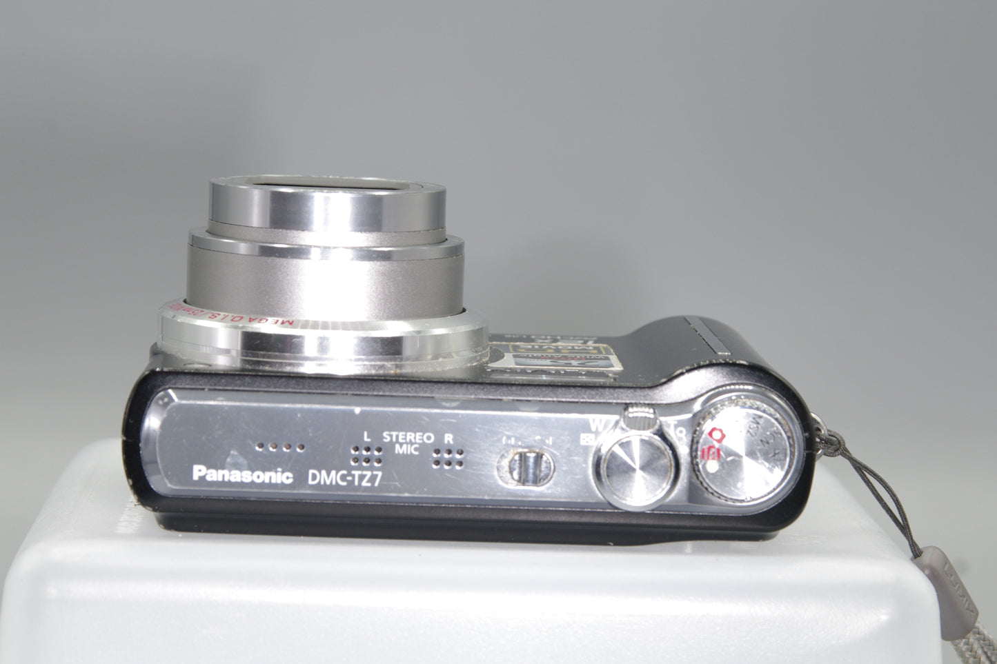 Panasonic Lumix DMC-TZ7 10.1MP 12x Zoom