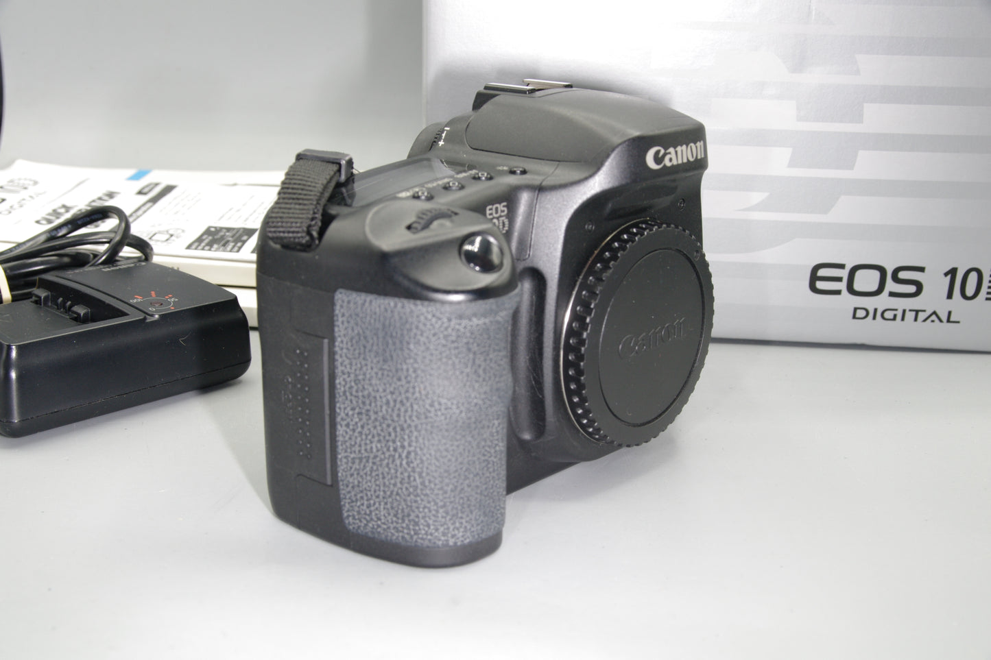 Boxed Canon EOS 10D 6.3MP DSLR- Tested and Working - Excellent