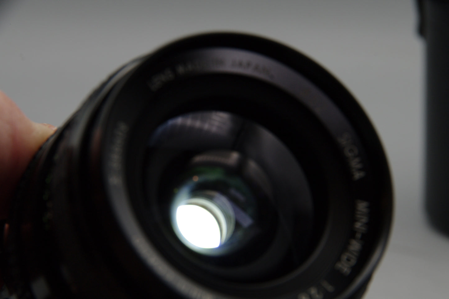 Sigma Mini-Wide 28mm f2.8 Lens Pentax K Mount Manual Focus EXC Minor Haze