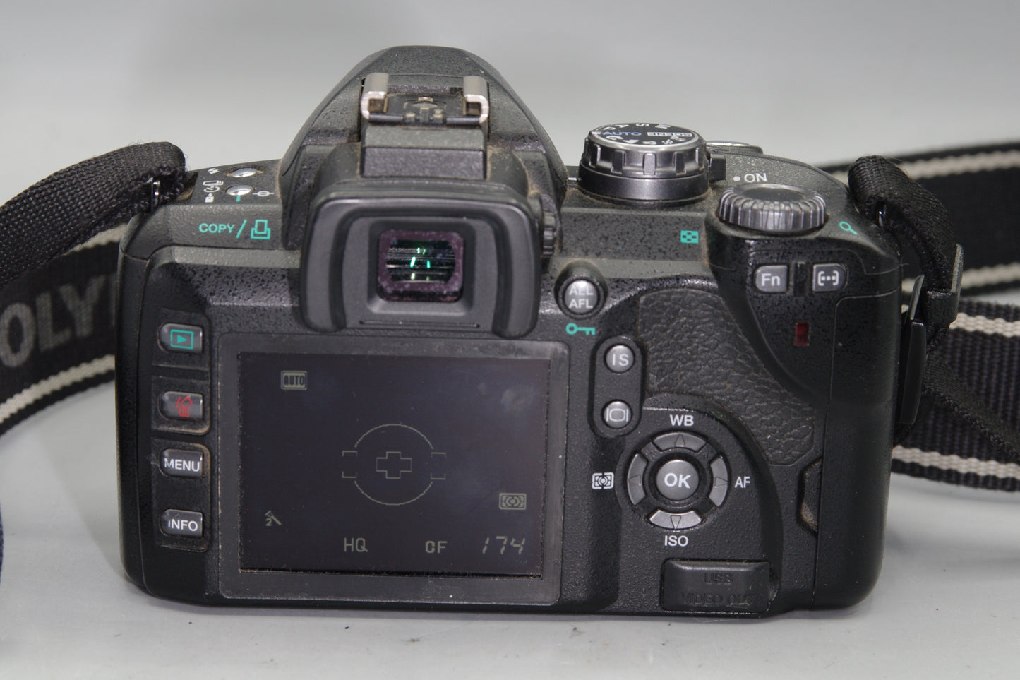 Boxed Olympus E-510 10MP 4/3 DSLR with 14-42mm and 40-150mm Lenses