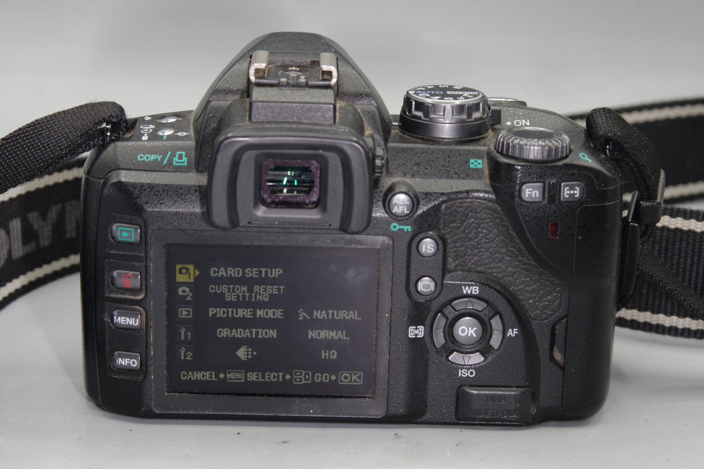 Boxed Olympus E-510 10MP 4/3 DSLR with 14-42mm and 40-150mm Lenses