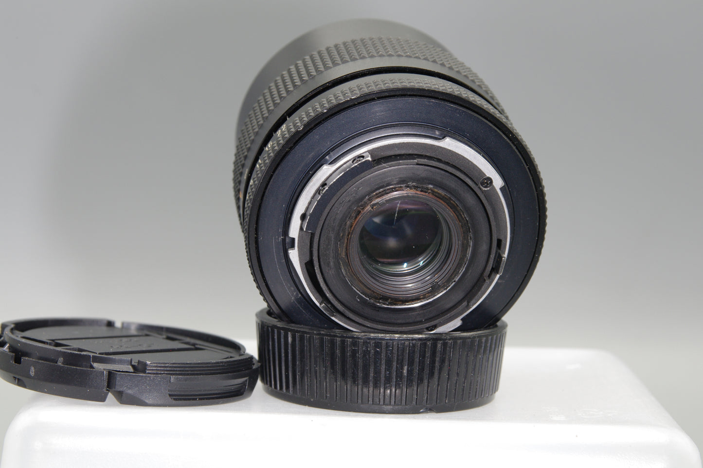 Carl Zeiss Distagon 25mm f/2.8 T* Lens – C/Y Mount, Excellent, Manual Focus