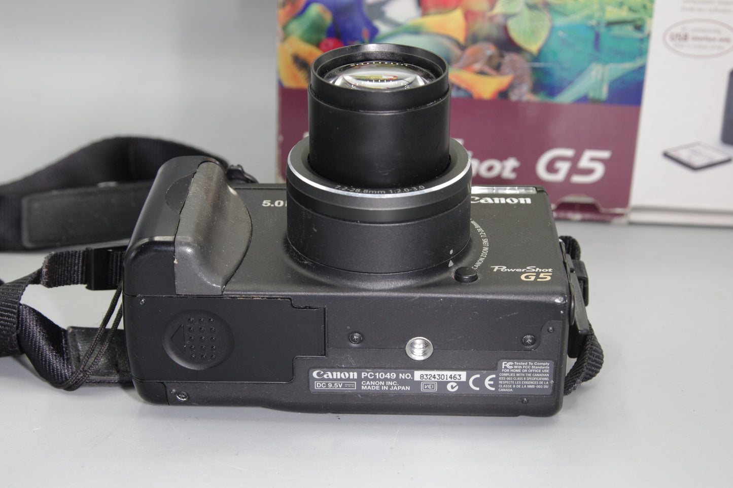 Canon PowerShot G5 5MP Compact Camera – f/2 Lens, Boxed, Excellent