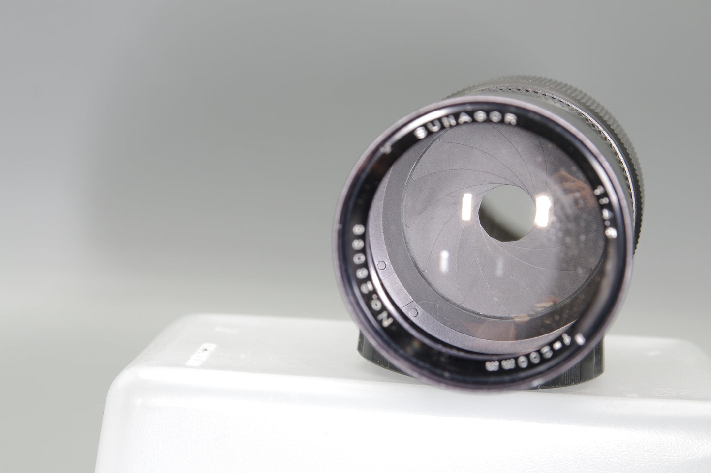 Sunagor 200mm F/4 Lens - M42 Mount