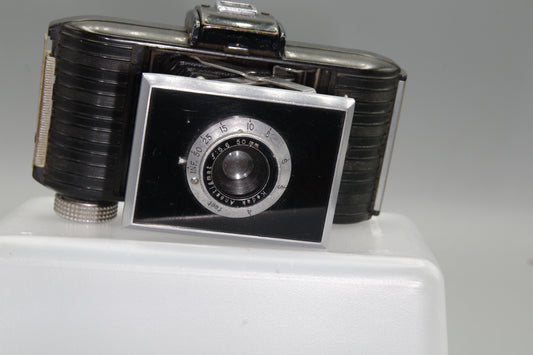 Kodak Bantam - Vintage 828 Folding Film Camera with Case