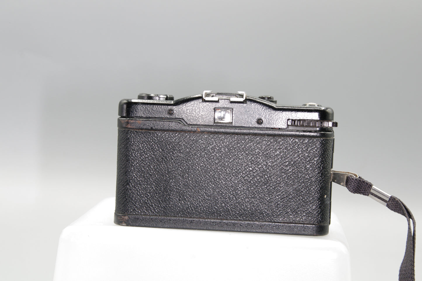 LOMO LC-a with Minitar-1 32mm f/2.8 Art Lens- Shutter Not Releasing